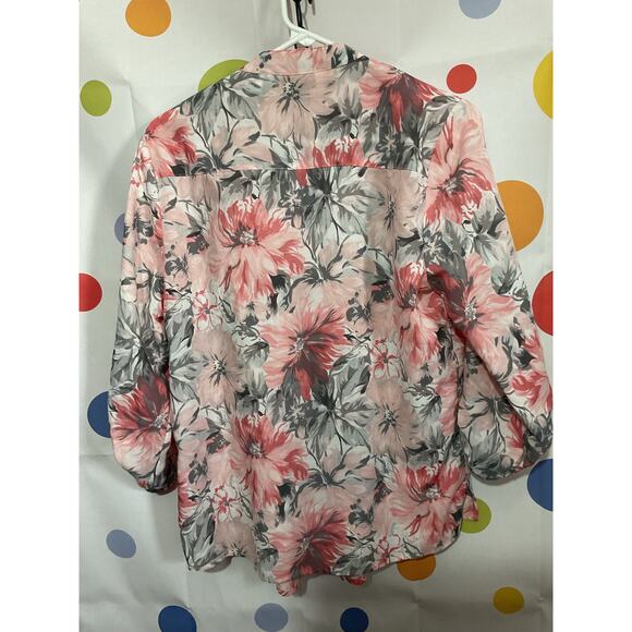 NEW Draper’s and Damon’s Blouse Size Medium - Picture 9 of 11